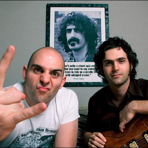 fans ahmet and dweezil zappa