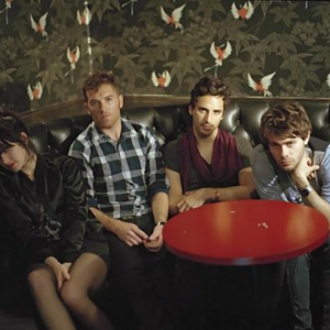 tshirt howling bells